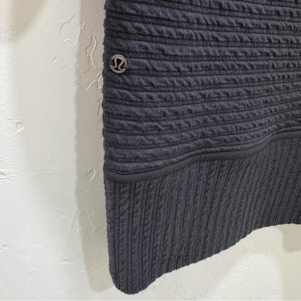 Lululemon On Repeat Dress Black Long-Sleeve Textured Removable Collar Women's 6 - Picture 7 of 15